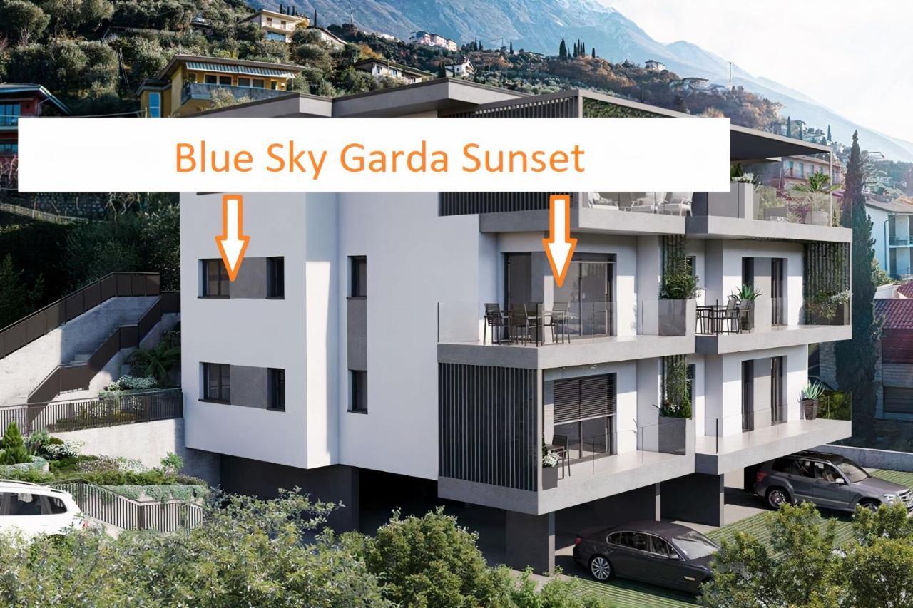 Apartamento Blue Sky Garda - Sunset Malcesine Exterior foto